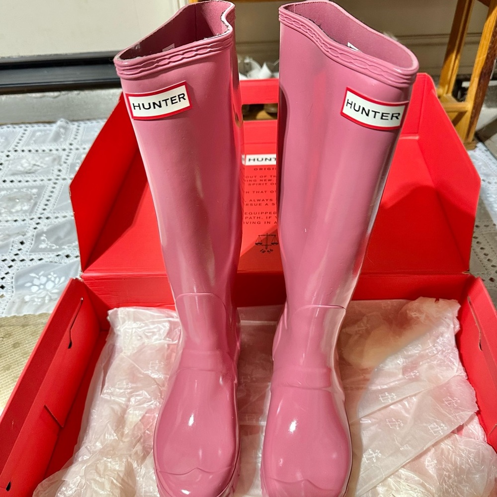 Hunter Boot - Original Tall Gloss Rain Boot, Rhodonite Pink NEW WITH BOX